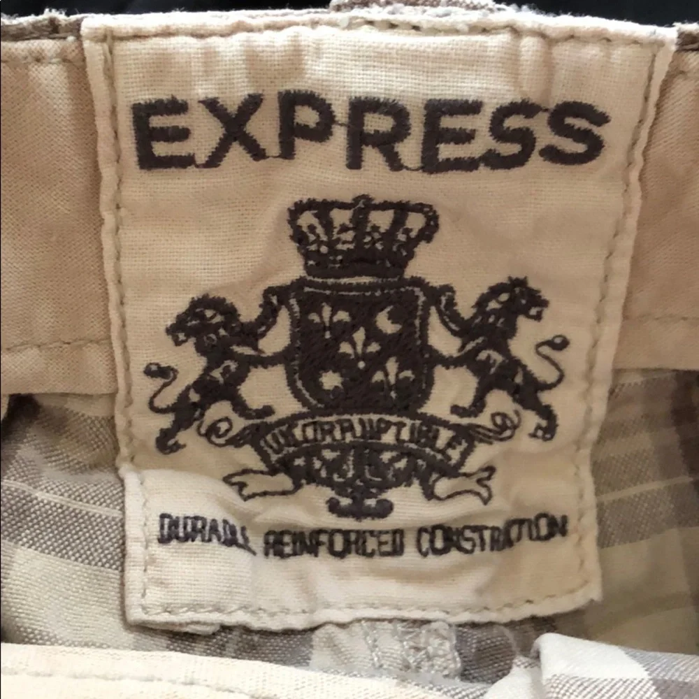 Express Men’s brown plaid shorts size 30 - Picture 4 of 5